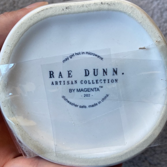 Rae Dunn Artisan Collection Ceramic Kitty Cat Coffee Cocoa Tea Mug With Lid - Picture 2 of 3